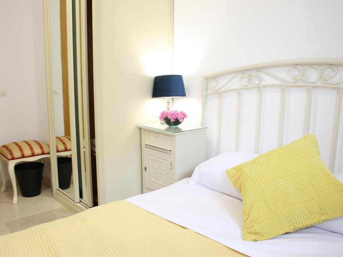 Alloggio in famiglia ☆the Peaceful Homestay☆ W/ Terrace⌘parking⌘bbq Valenza